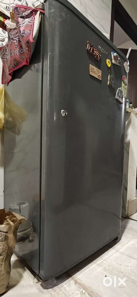 3 star 190 L whirlpool fridge