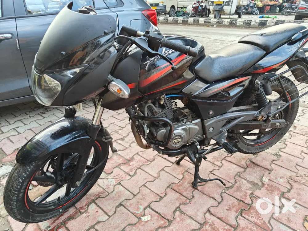 Pulsar 180 BS 4 2017 model