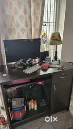 Desktop with key board, mouse and computer table