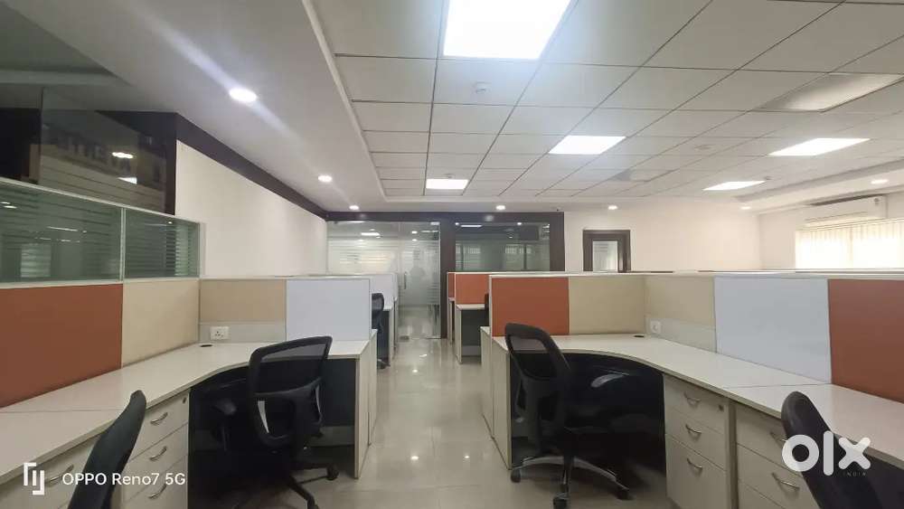 20 Workstations 5 Cabins plug and play office for Rent