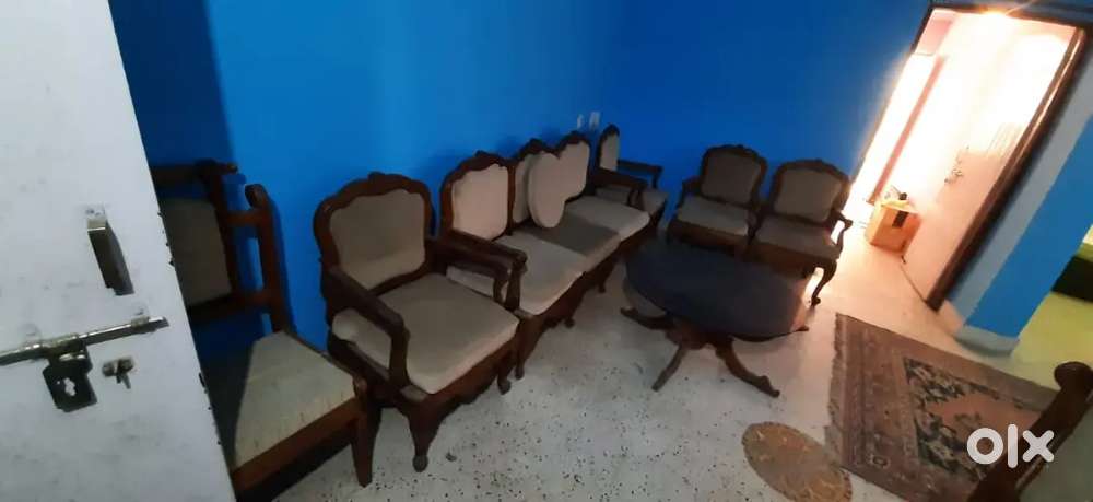 2bhk fully furnished flat near karamtoli chowk
