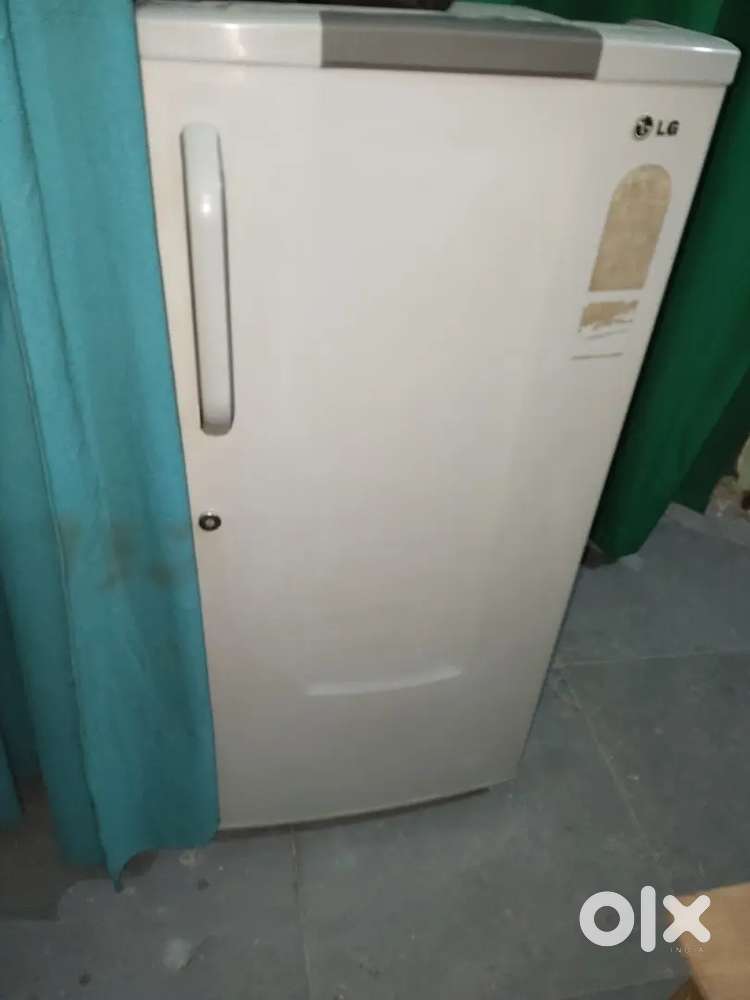 Refrigerator for sale