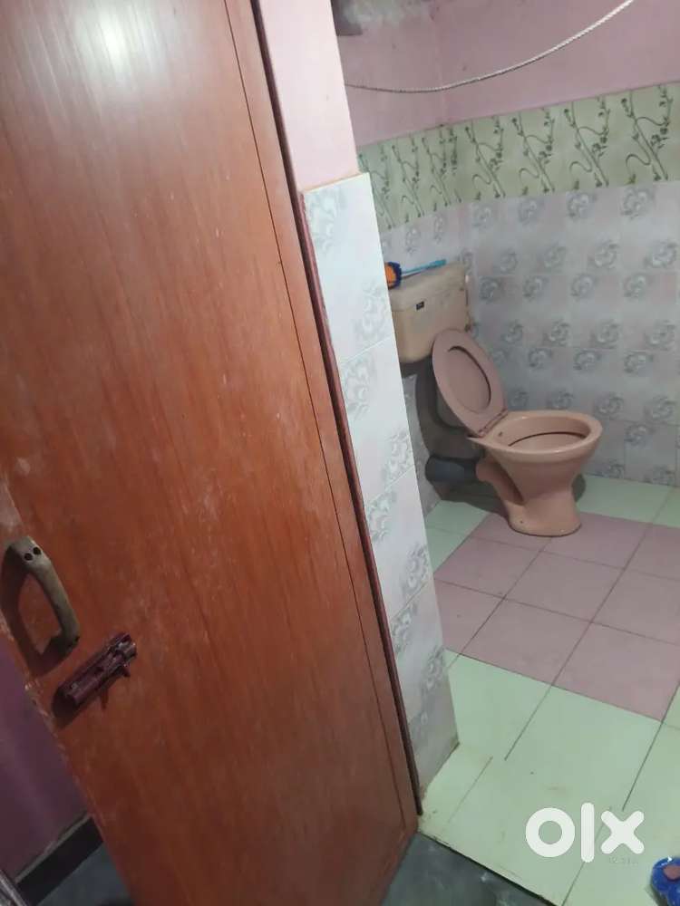 Pg for girls crpf pallipuram