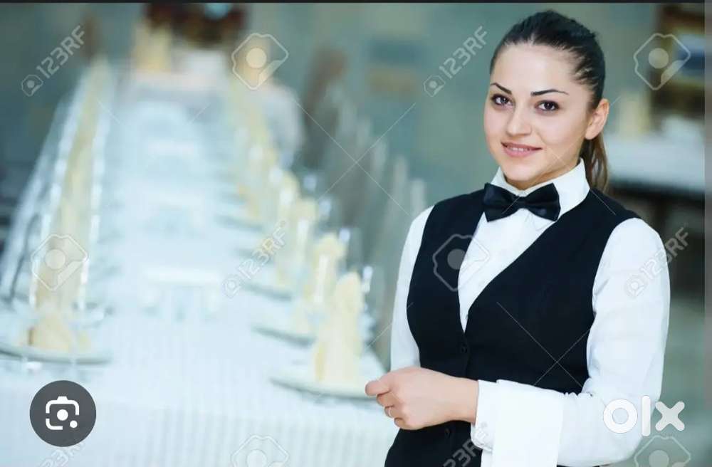 Ladies Waiters For Restaurant