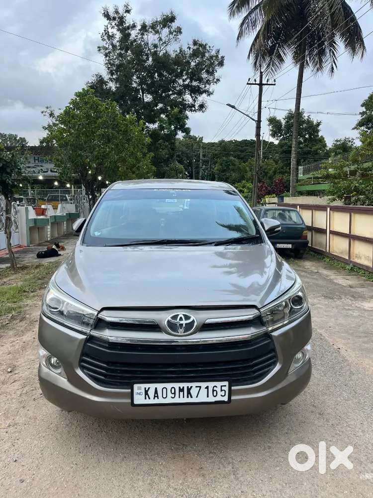 Toyota Innova Crysta 2016 Diesel 162000 Km Driven manual