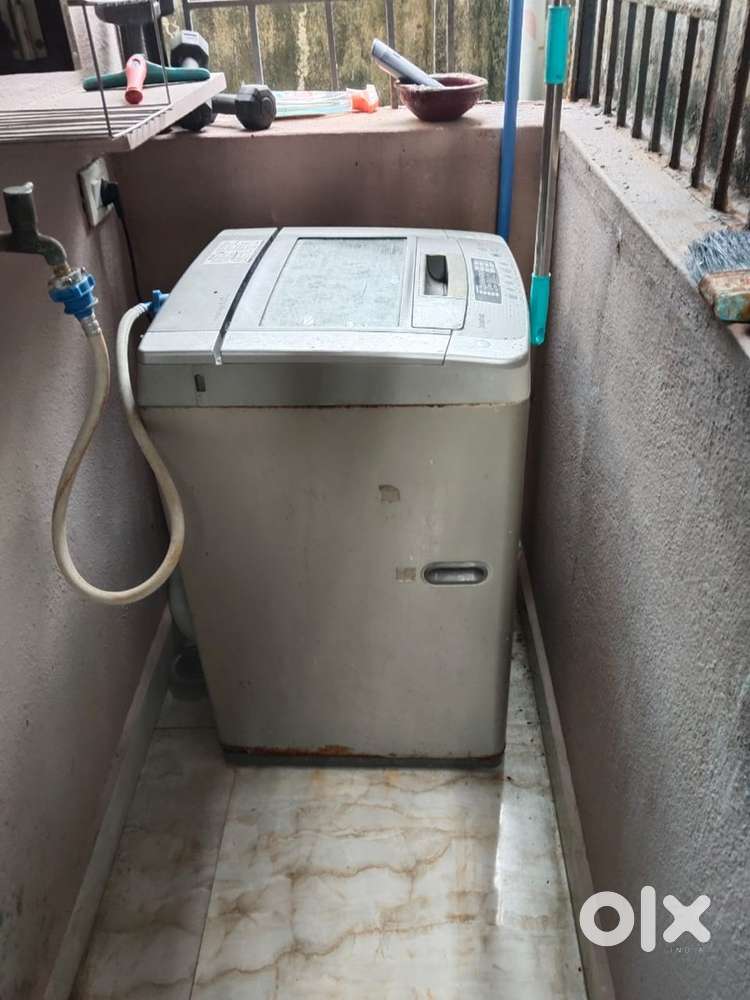 LG WASHING MACHINE MORE THAN 5 years old
