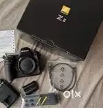 Nikon Z8 45.7mp Mirrorless Camera w Extra bundle perfect condition