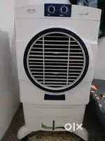85 L  cooler Good condition  only 3 month use