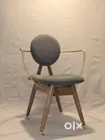 Modern dining chair