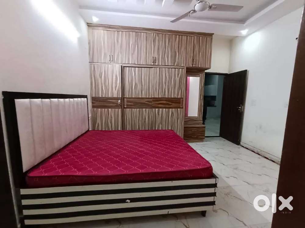 Full independent AC Fully Furnished Brokerage 50%