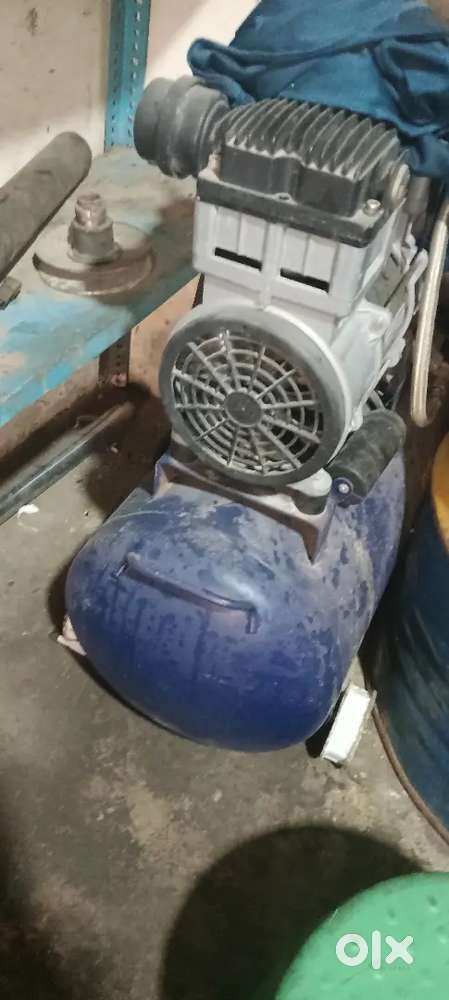 Air compressor