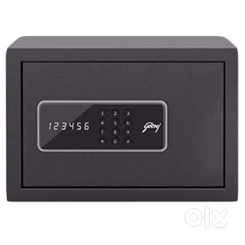 Godrej locker 15 litre