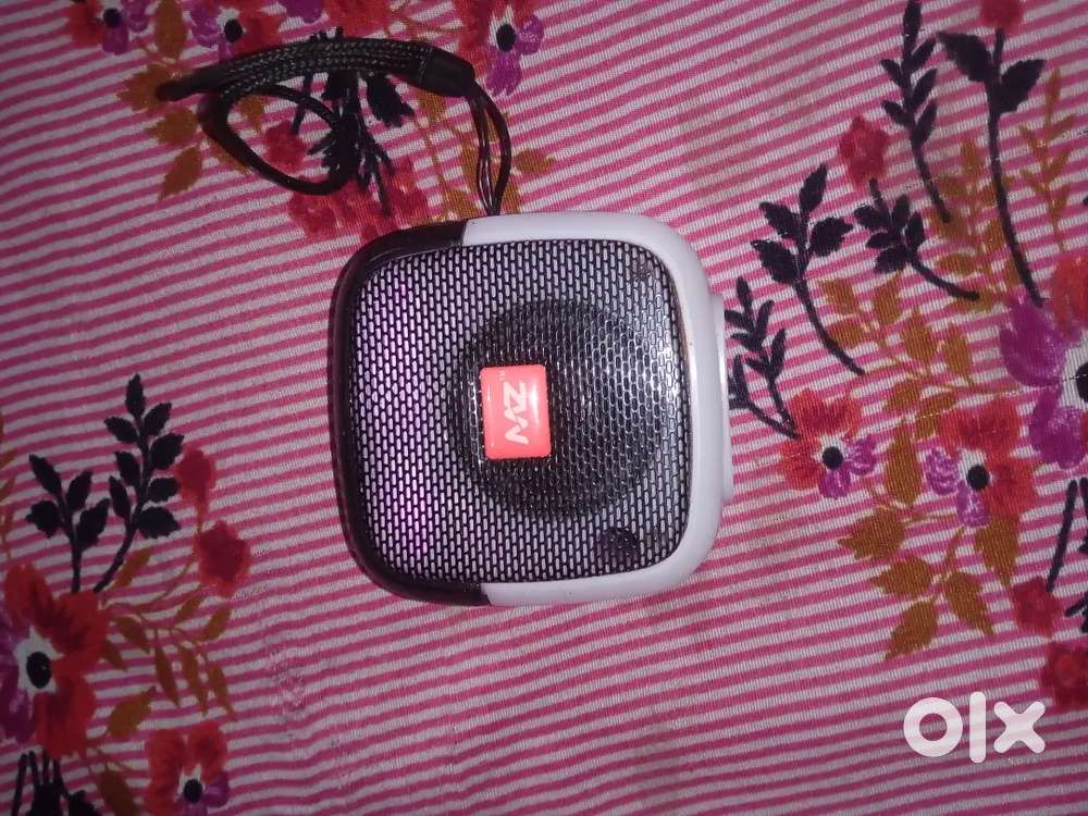 Speaker bluetooth
