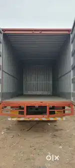 Eicher 10:95 container