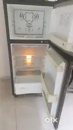 We're selling fridge for urgently.