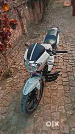 Apache rtr 180 well maintained