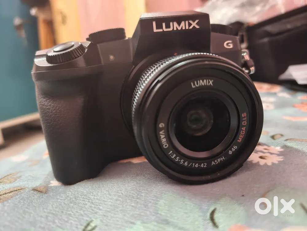 Panasonic Lumix G7 Mirrorless Camera 16 MP 4K