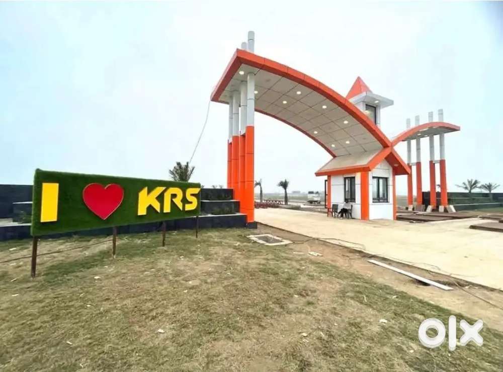 राधे राधे !! वृन्दावन में आपके सपनों का घर 72 गज से शुरू