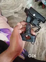 Mobile holder 2 month old charging vla hai mobile holder