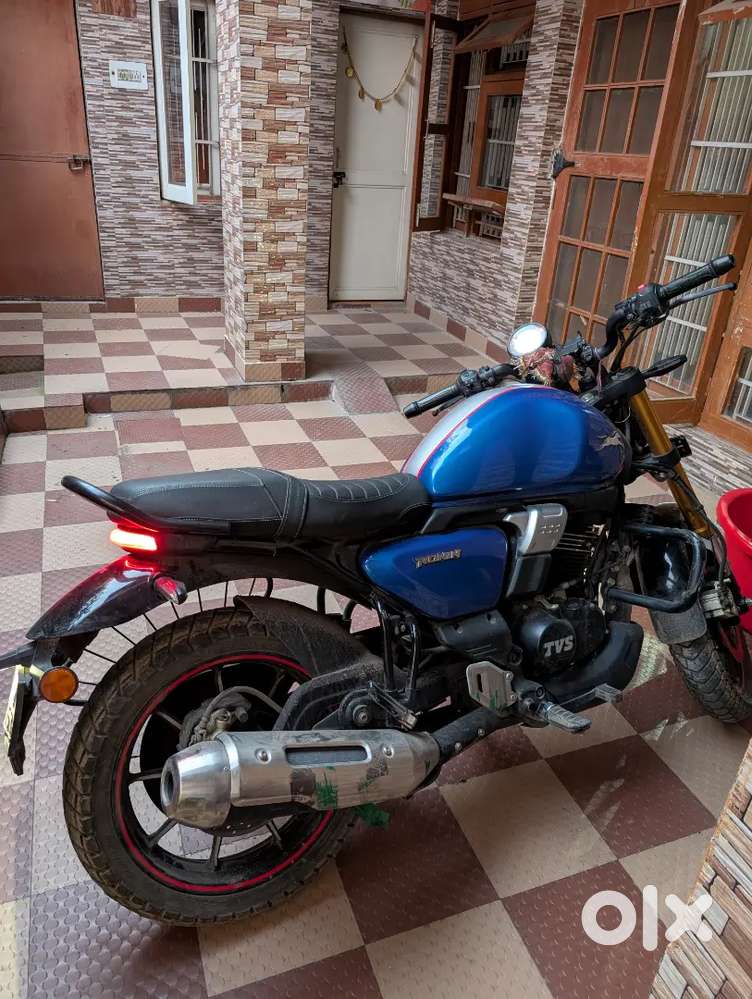 TVS Ronin Delta Blue