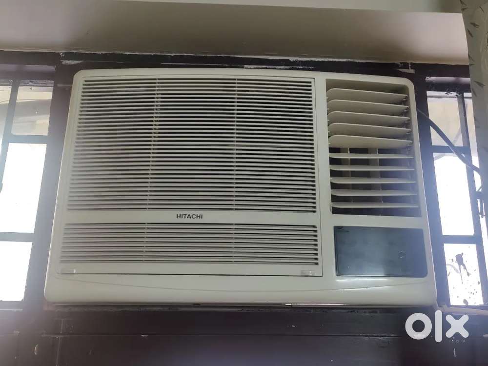 Hitachi Window AC