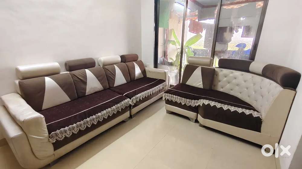Premium L-Shaped 6-Seater Sofa Set in Excellent Condition-Brown& Cream