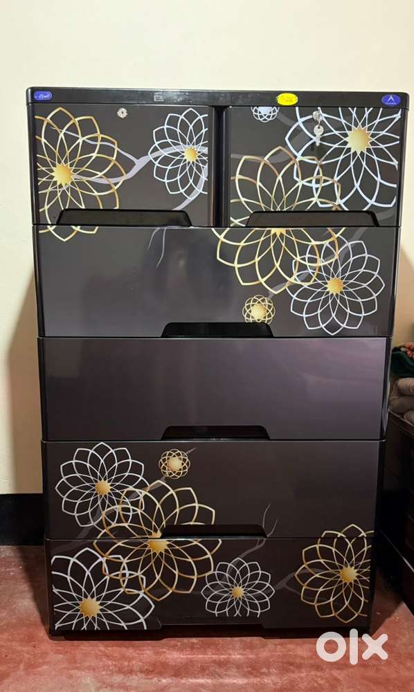 Wardrobe for sale