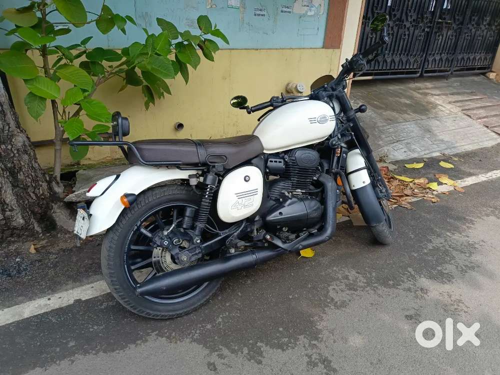 Mileage 32 highway. City 29.5