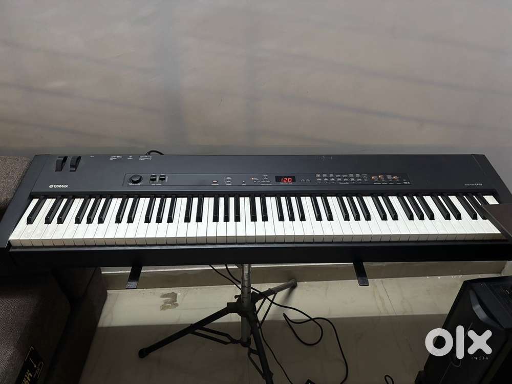 Digital piano Yamaha CP 33