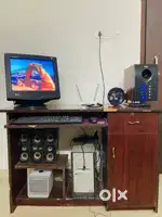 All-In-One Desktop  Computer with Table for Home