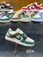 Shoes sneaker trending
