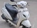 Honda activa 3g white colour
