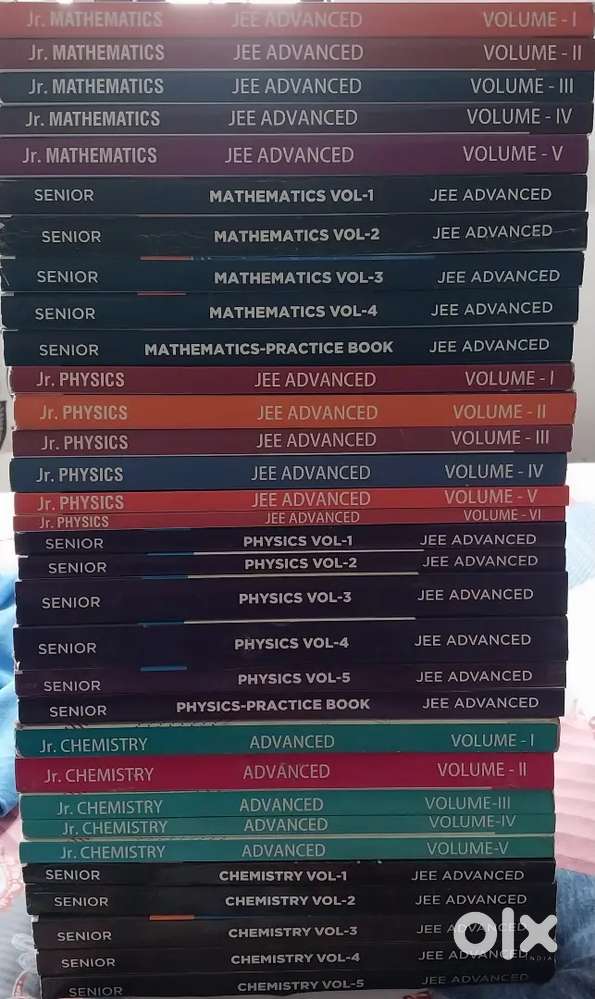 32 IIT Adv JEE Modules New Condition Narayana 1st, 2nd Yr