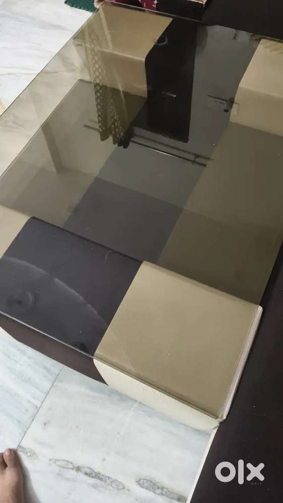 Sofa set with center table