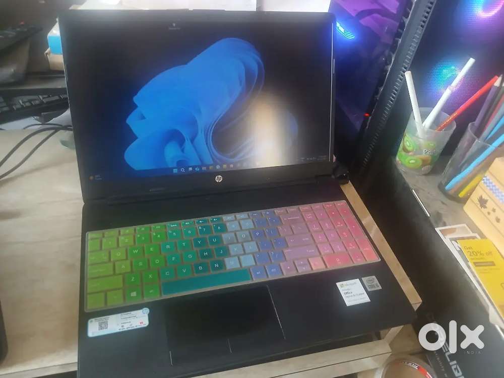 i5 10gen, 16 gb ram, 512gb ssd HP laptop