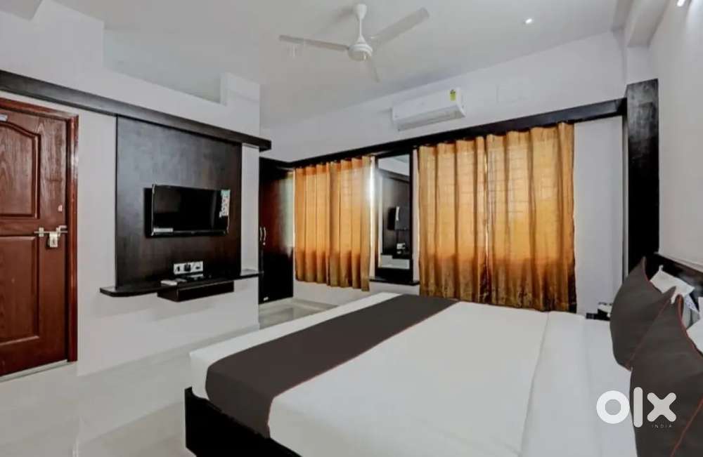 Room's available for daily, weekly, monthly basis at best price@ 799
