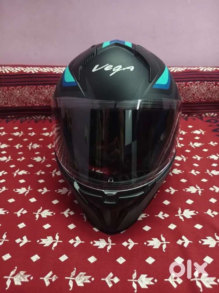 Helmet Vega