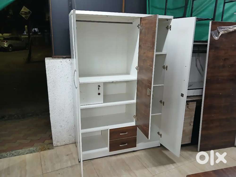 4x6 ft. CUSTOMIZED WARDROBE  free home delivery