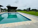 Plot bechna hai