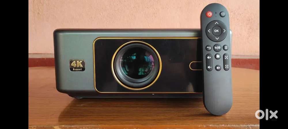 Toptro Ray pro max projector