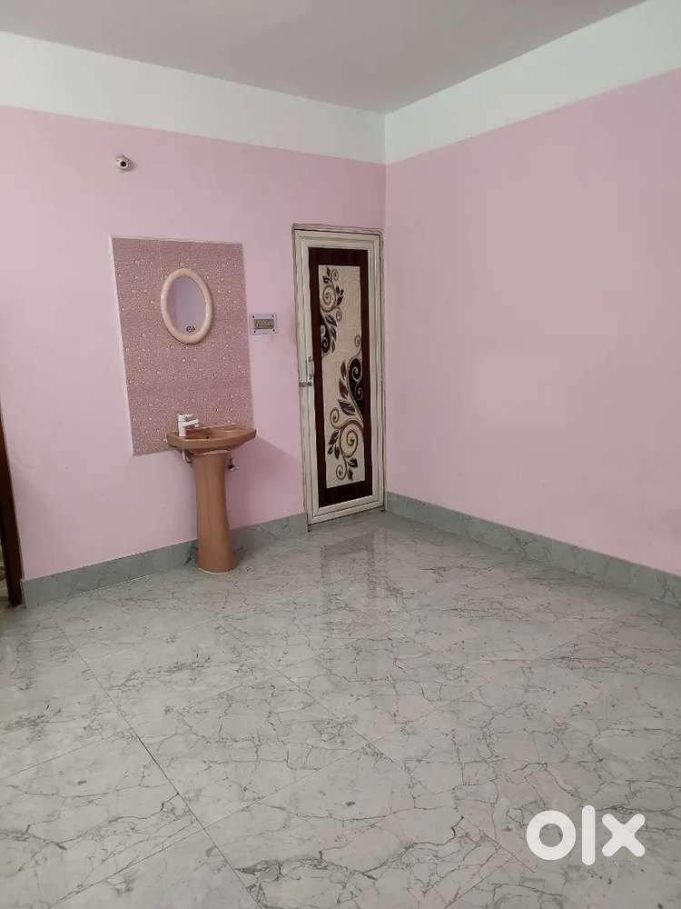 2BHK on Rent at DPI Kahilipara Road