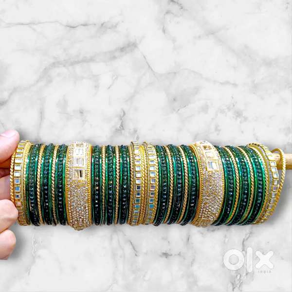 Fancy dulhan customised bangles sets