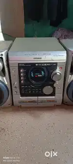 Samsung max DJ 550 system.
