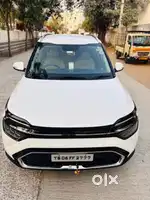 Kia Carens Luxury Plus Turbo DCT 8 Seater, 2022, Diesel