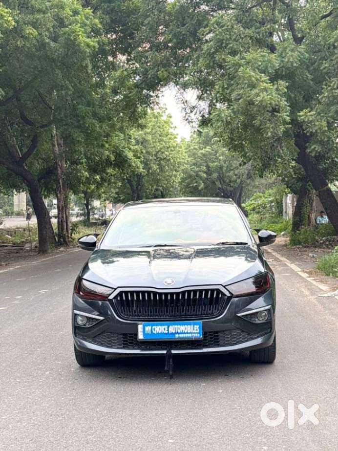 Skoda Slavia 1.0 TSI Style AT, 2023, Petrol
