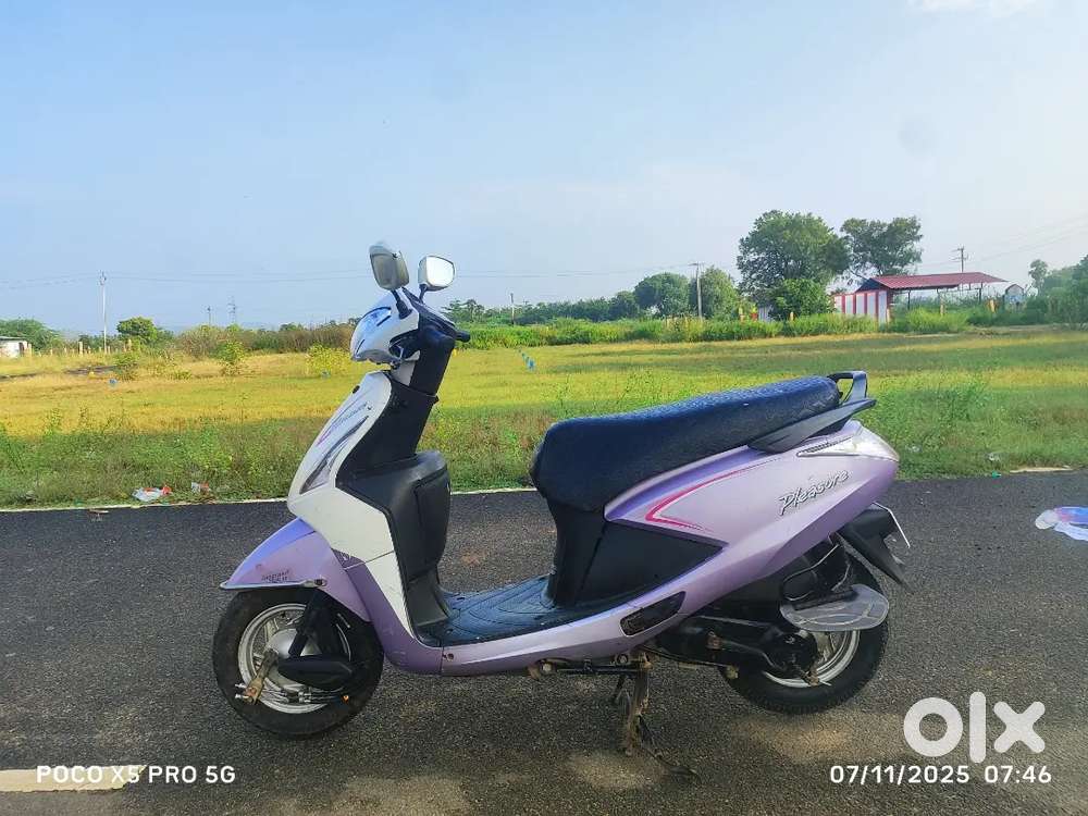 Hero Pleasure 2017 model 100% smooth excellent conditions New TYRES