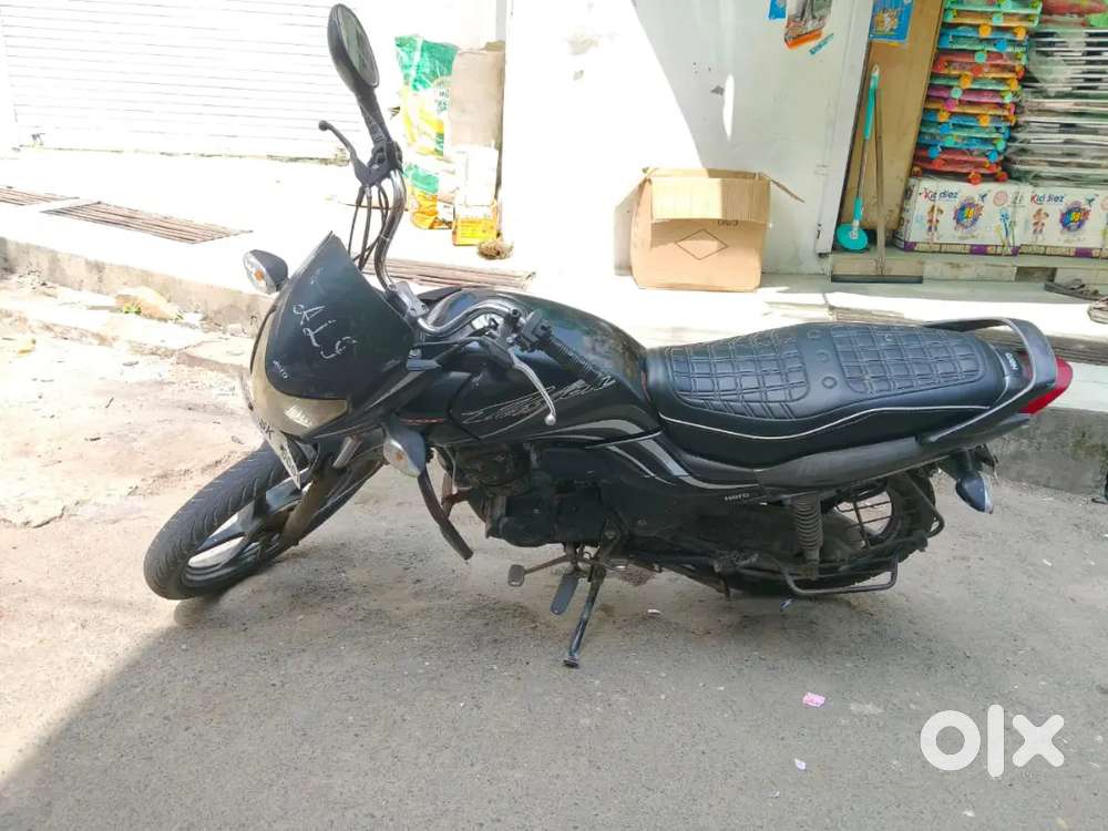 Single hand driveing bike, active engine , fine body, sb tarh se ok
