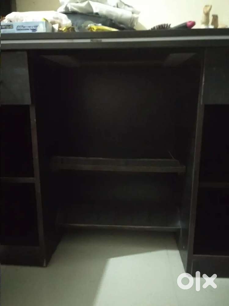 Modern Wooden Table - Hardly Used, Durable & Affordable