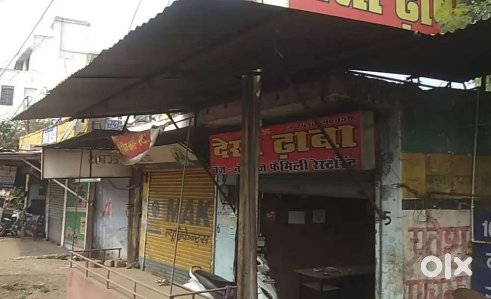 Shop sale in main garha road near labour chowk