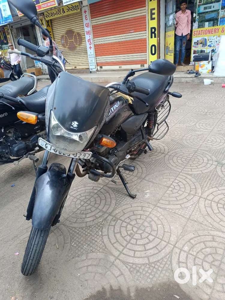 Bajaj Platina
